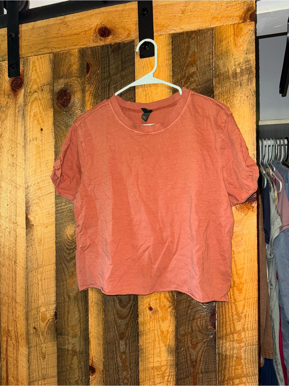 wild fable Short Sleeve semi Cropped Tee